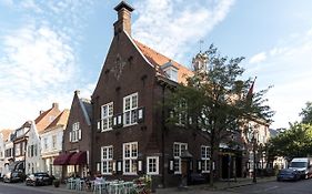 Vesting Hotel&Restaurant